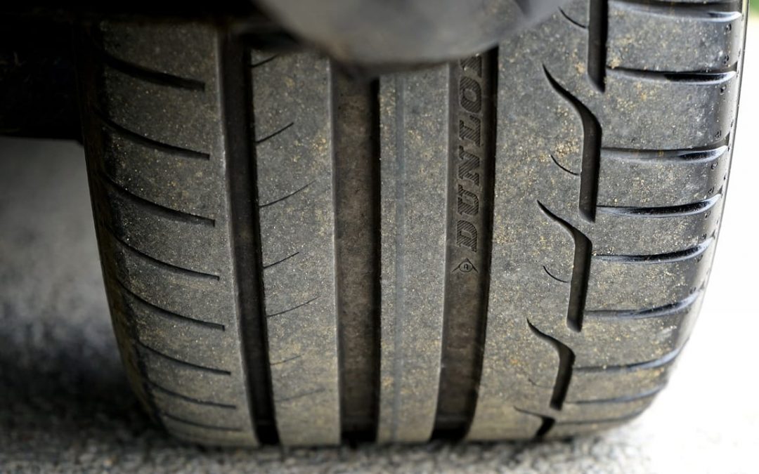 Les signes que vous devez changer vos pneus